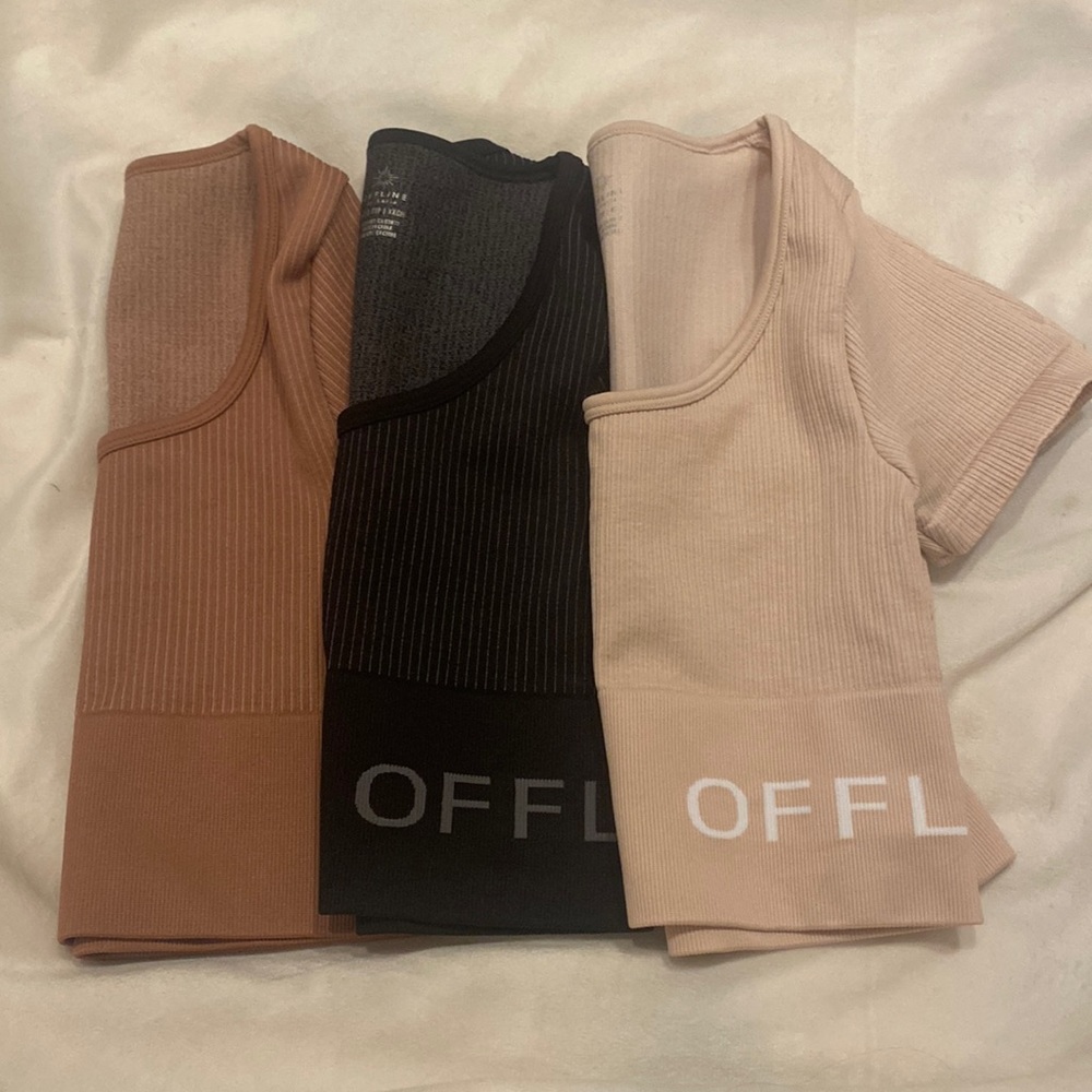 Cute aerie short sleeve athletic shirts